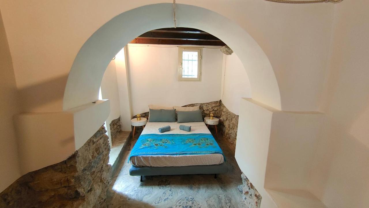 Biassa La Casa Delle Pietre Parlanti - Casa In Pietra Ai Piedi Del Parco Delle 5 Terre B&B 외부 사진